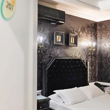 Porto Eda Hotell 3*