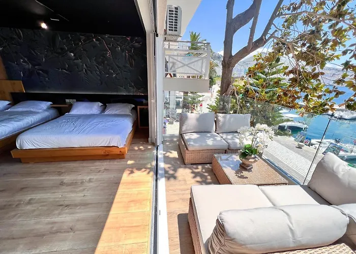 ホテル Porto Eda Sarandë