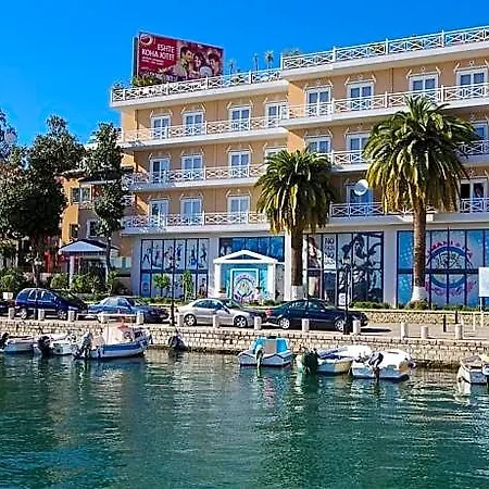 ホテル Porto Eda Sarandë